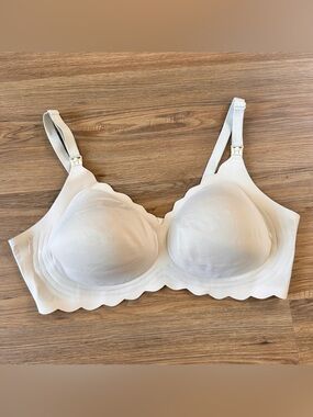 Momcozy Nursing Bra 3XL Plus Seamless Wireless Maternity Breastfeeding Beige